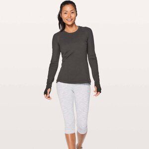 LULULEMON RUNDERFUL LONG SLEEVE SIZE 10